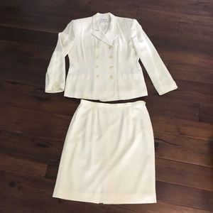 Vintage 80’s Jones New York suit